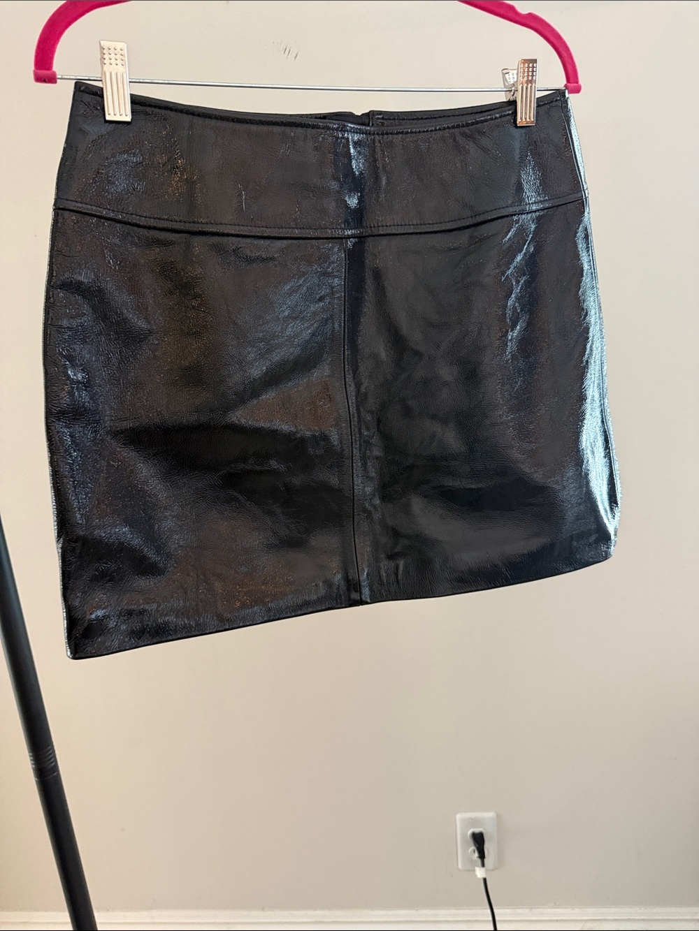 & Other Stories Black Glossy Faux Leather Mini Skirt